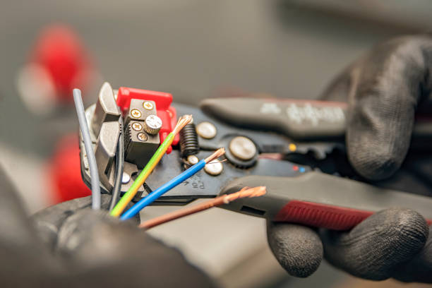 Best Electrician for Home Renovation  in Schaumburg, IL